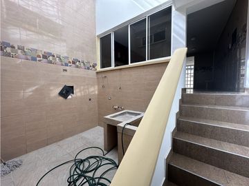 Se Vende Casa Barrio Exclusivo Del Norte De Armenia