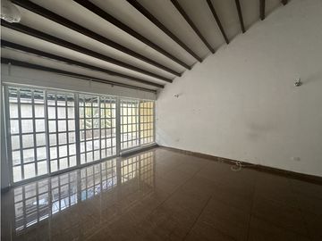 Se Vende Casa Barrio Exclusivo Del Norte De Armenia