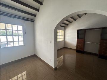 Se Vende Casa Barrio Exclusivo Del Norte De Armenia