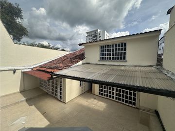 Se Vende Casa Barrio Exclusivo Del Norte De Armenia