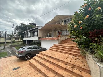 Se Vende Casa Barrio Exclusivo Del Norte De Armenia