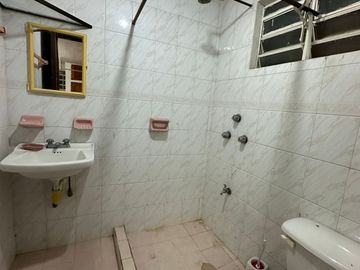 CASA EN FRACC DEL PARQUE AL ORINETE DE LA CIUDAD DE MÉRIDA