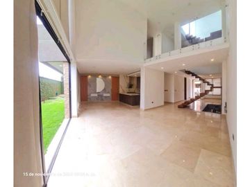 Casa con piscina-Manantial de Las Mercedes - Alfaguara-Jamundí