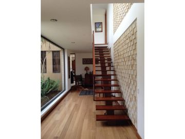 VENDO GRANDIOSA CASA CON VISTA AL VALLE DEL SOPO A 3 KM DE LA CALERA