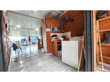 Venta de casa campestre en Copacabana