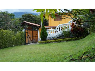 Se vende casa campestre en Calima Darién - JV, (W7983461)