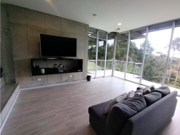 Casa en Arriendo Amoblada en Alto de Palmas