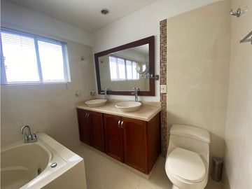 VENTA DE CASA EN CONJUNTO EN EL NORTE DE ARMENIA