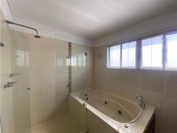 VENTA DE CASA EN CONJUNTO EN EL NORTE DE ARMENIA