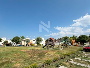 Fracc. Puerta Real: Increíble casa en venta
