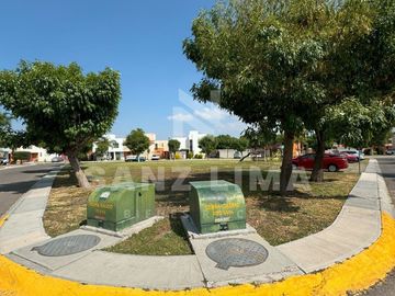 Fracc. Puerta Real: Increíble casa en venta