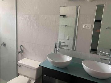 Vendo Casa en Miraflores Betania