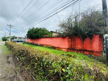 Venta de casa comercial en David, El Vedado.