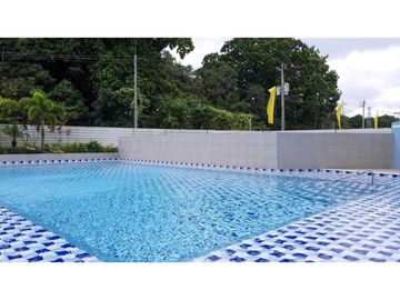 APARTAMENTO EN VENTA EN BRISAS DEL GOLF 3REC + DEN
