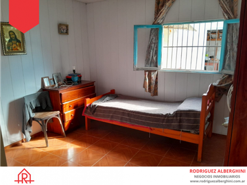 CASA EN VENTA (Calle 22 e/5 y 7)
