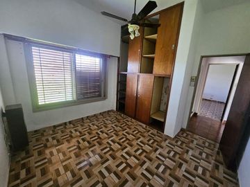 Casa PH en venta en Wilde