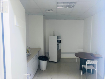 Local Comercial en Venta en Metro Ñuñoa