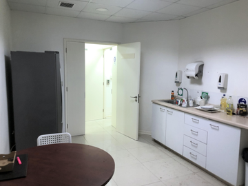 Local Comercial en Venta en Metro Ñuñoa