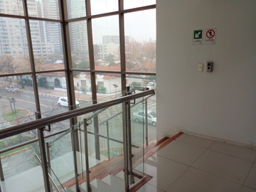 Local Comercial en Venta en Metro Ñuñoa