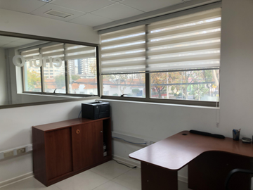 Local Comercial en Venta en Metro Ñuñoa
