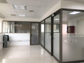 Local Comercial en Venta en Metro Ñuñoa