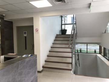 Local Comercial en Venta en Metro Ñuñoa