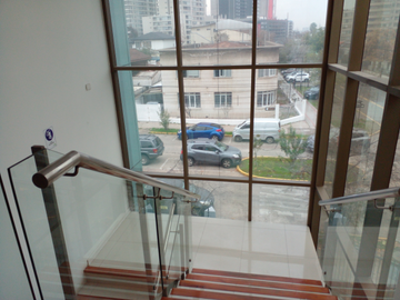 Local Comercial en Venta en Metro Ñuñoa
