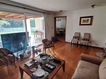 Casa en Venta en condominio Las Bandadas de Piedra Roja