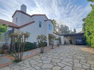 Casa en Venta en condominio Las Bandadas de Piedra Roja
