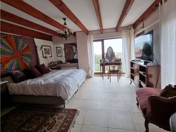 Preciosa casa con exclusivo estilo