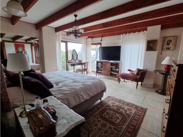 Preciosa casa con exclusivo estilo
