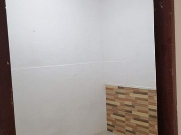VENTA CASA RENTERA EN SAUCES 5 CERCA DE AV. PRINCIPAL (CMC)