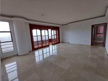 Se arrienda apartamento en Ciudad Jardin