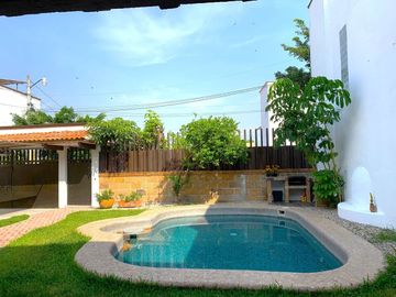 Casa en Fraccionamiento en Junto al Río, Temixco, Morelos CAEN-1086-Fr