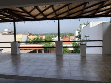 Casa en Fraccionamiento en Junto al Río, Temixco, Morelos CAEN-1086-Fr