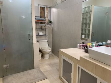 Casa en Fraccionamiento en Junto al Río, Temixco, Morelos CAEN-1086-Fr