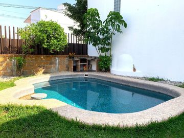 Casa en Fraccionamiento en Junto al Río, Temixco, Morelos CAEN-1086-Fr