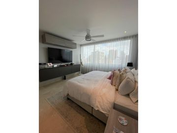 VENDO APARTAMENTO EN BUEN  SECTOR DE LA CIUDAD