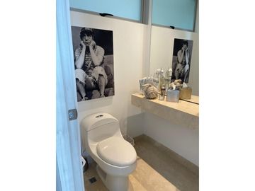 VENDO APARTAMENTO EN BUEN  SECTOR DE LA CIUDAD