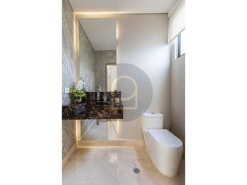 VENDO HERMOSA CASA DE LUJO EN SECTOR DE VILLA CAMPPESTRE