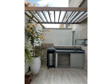 Vendo espectacular casa en conjunto en VILLA CAMPESTRE