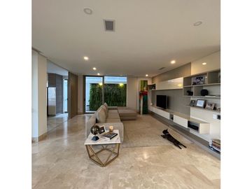 Vendo espectacular casa en conjunto en VILLA CAMPESTRE