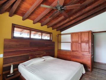 VENTA CASA CAMPESTRE CJTO CERRADO VIA MONTENEGRO QUINDIO