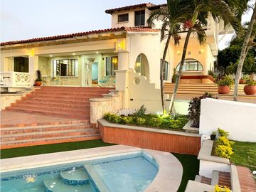 MANSIÓN EN VENTA. PRADOMAR