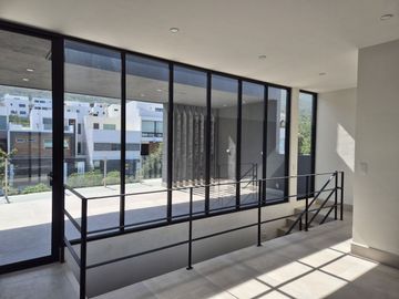 Casa en Venta Cumbres Elite Premier - Zona Garcia, NL