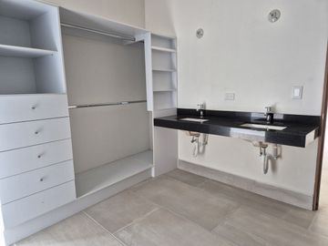 Casa en Venta Cumbres Elite Premier - Zona Garcia, NL