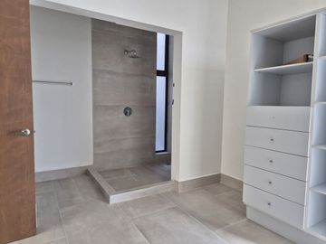 Casa en Venta Cumbres Elite Premier - Zona Garcia, NL