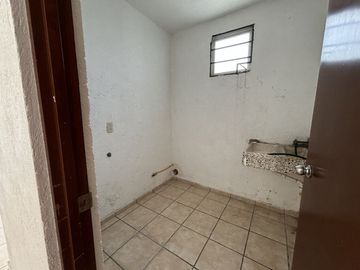 VENTA /RENTA CASA VALLE DORADO
