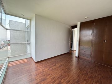 VENTA /RENTA CASA VALLE DORADO