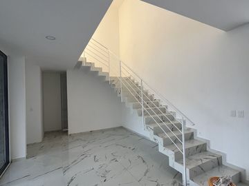Residencia en Venta en Nortemérida al Norte de Mérida, Yuc. (4Rec, Alberca)
